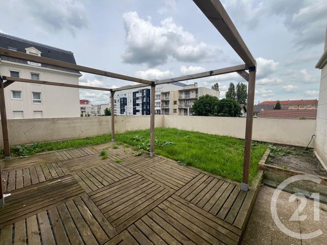 Appartement F1 à louer - 1 pièce - 31.19 m2 - LIVRY GARGAN - 93 - ILE-DE-FRANCE - Century 21 Sf Immobilier